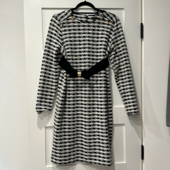 Ann Taylor houndstooth dress with gold flecks and buttons. - Picture 2 of 5